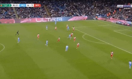 1632260899380030423.gif